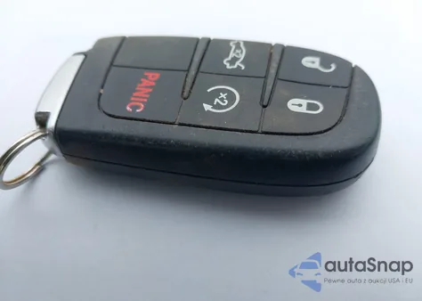 2017 Dodge Charger Se Rwd z USA, uszkodzony, nr VIN 2C3CDXBG4HH541360